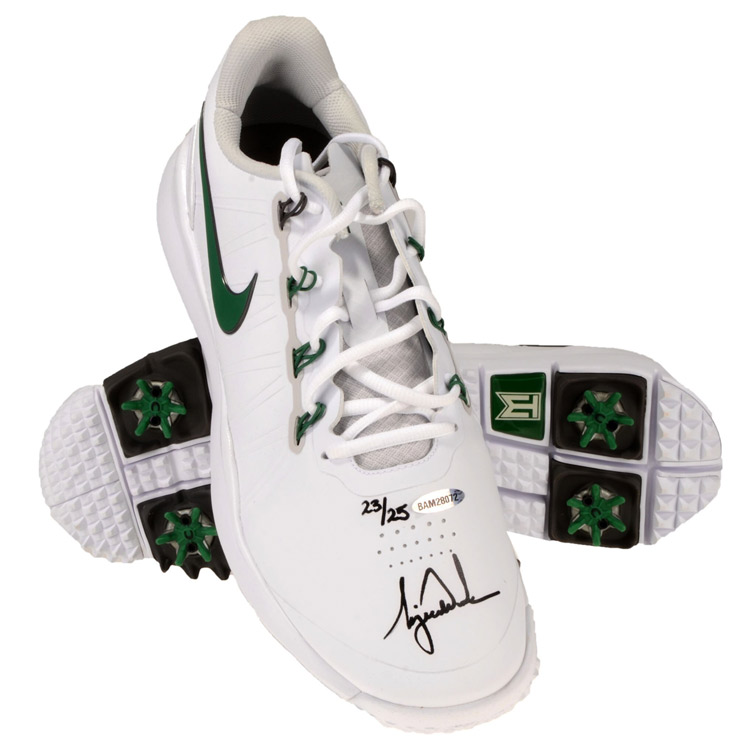 "Tiger Woods Autographed Nike TW 14 Golf Shoes"