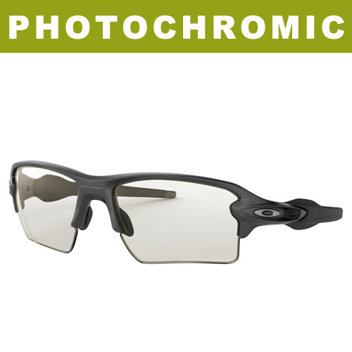 OakleyhI[N[ Photochromic Flak 2.0 XL Sunglassesh20265